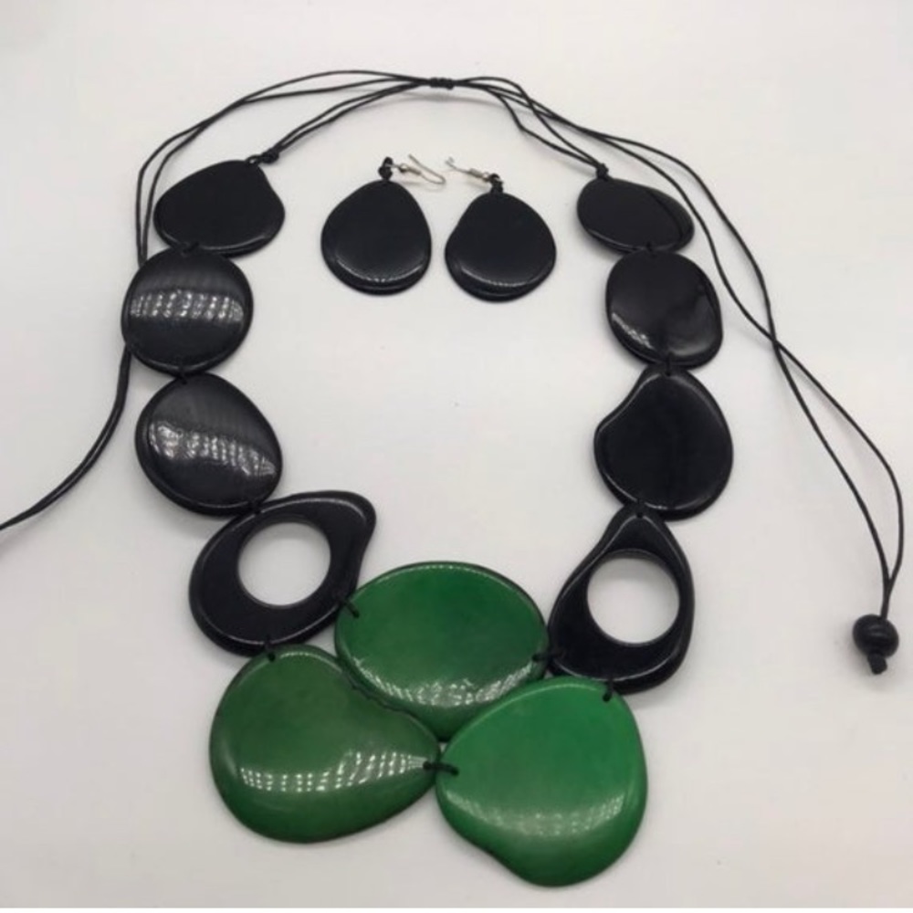 Tagua Nut Necklace / Organic Jewelry